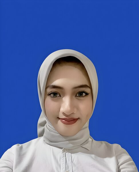 NADYA SAFIRA