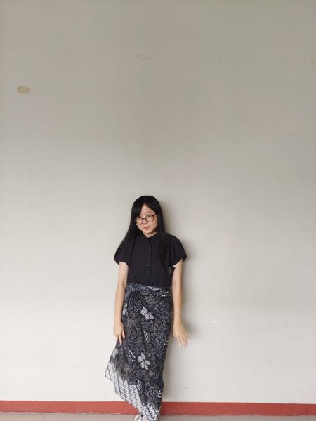 KELLY LIM