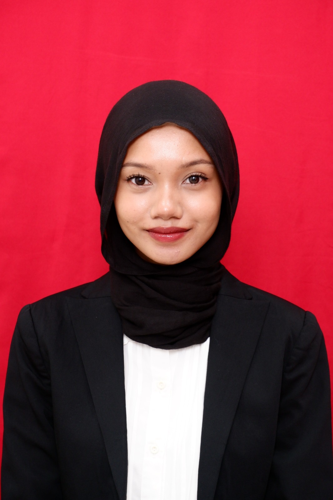 ANANDA PUTRI MUJITAHIR