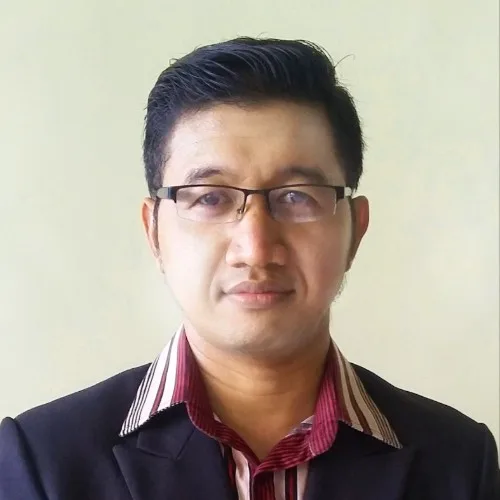 Achsanul Karm, ST