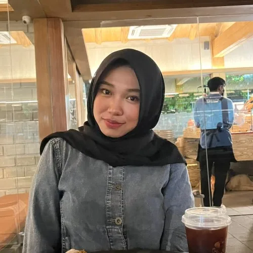 Farisha Amalia Artha Hidayat