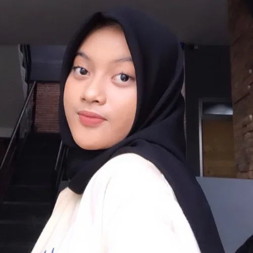 Tazkia nur Kumala
