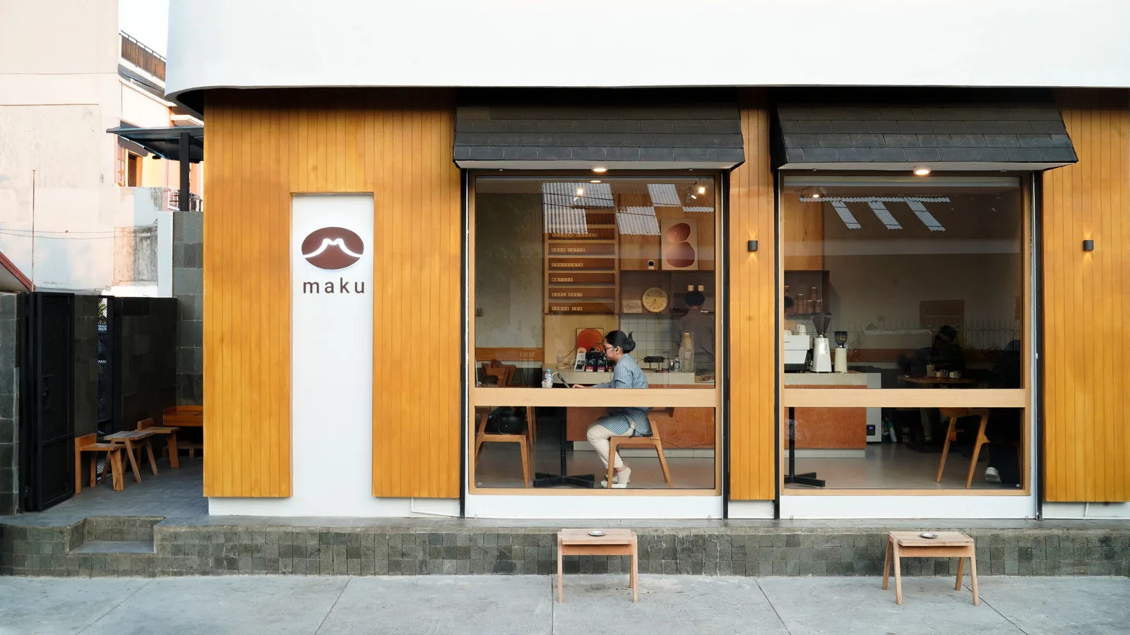 maku coffee - Faisal, Makassar
