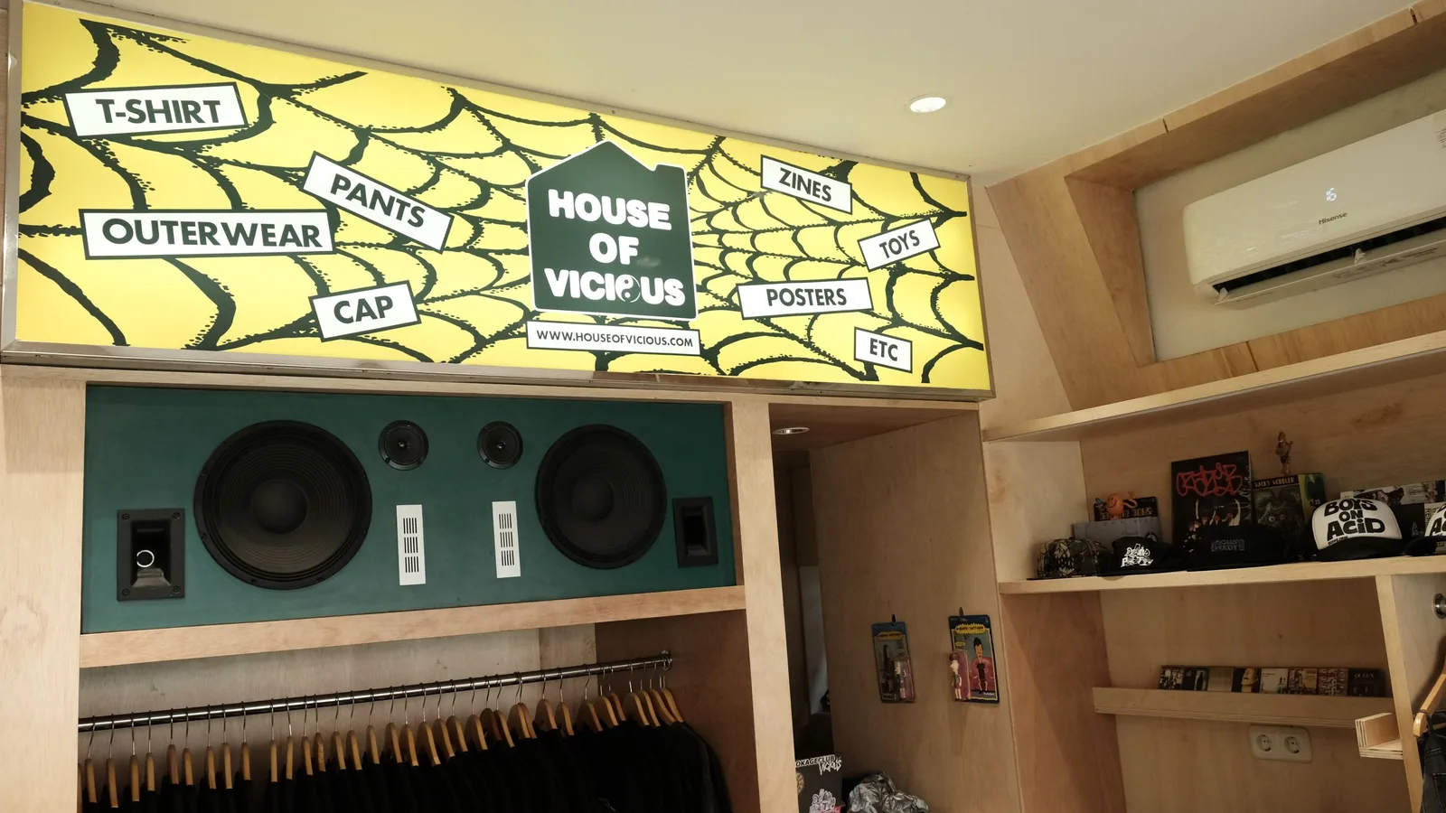Vicious Pain Store - Singa, Makassar