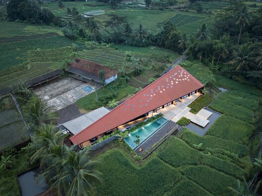 Svarga Cilimus House