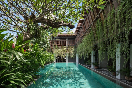 Kemilau Hotel