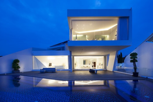 The Twist and Shout House