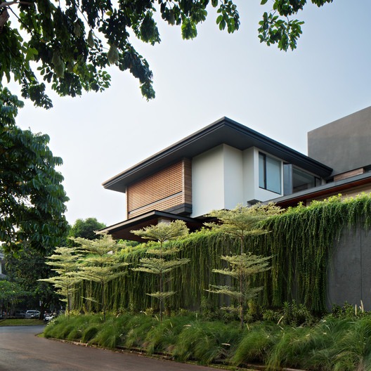 CL House