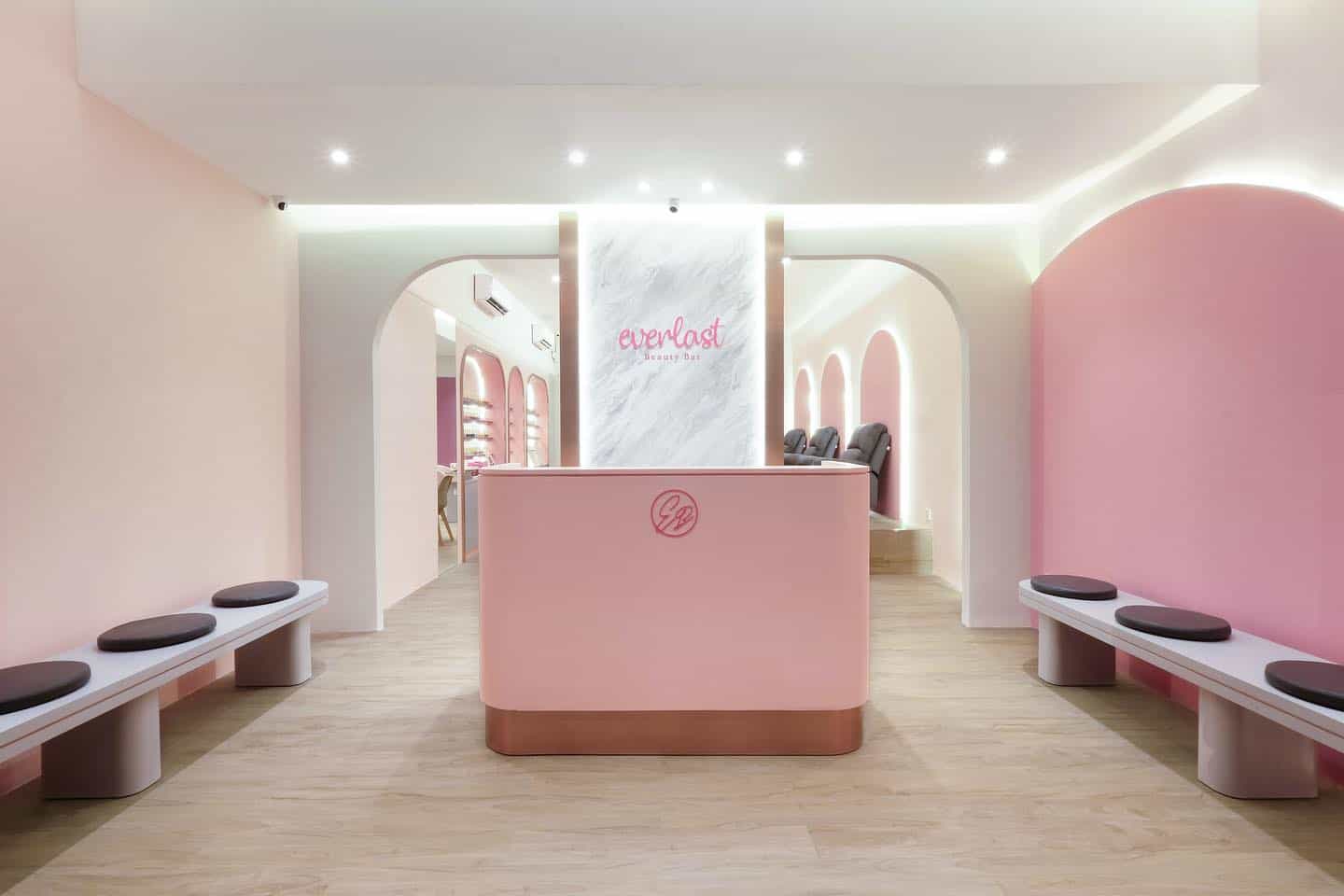 Portofolio Project : @everlastbeautybar oleh MEandpartners