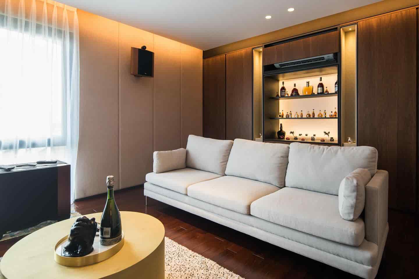 Lounge Area