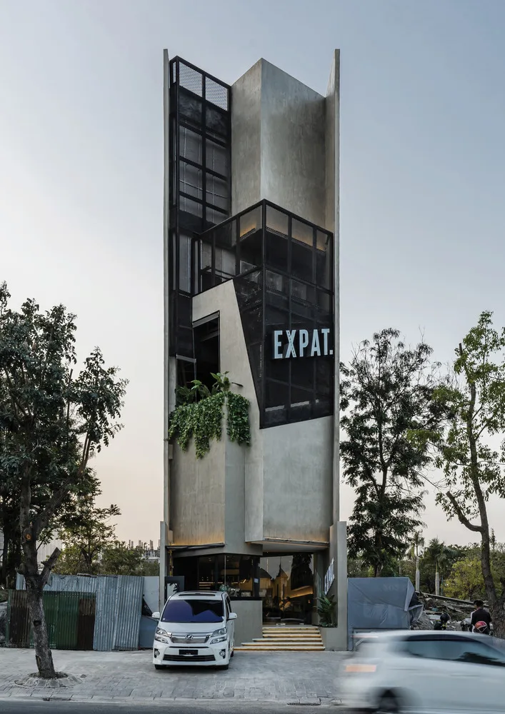 Expat Roasters