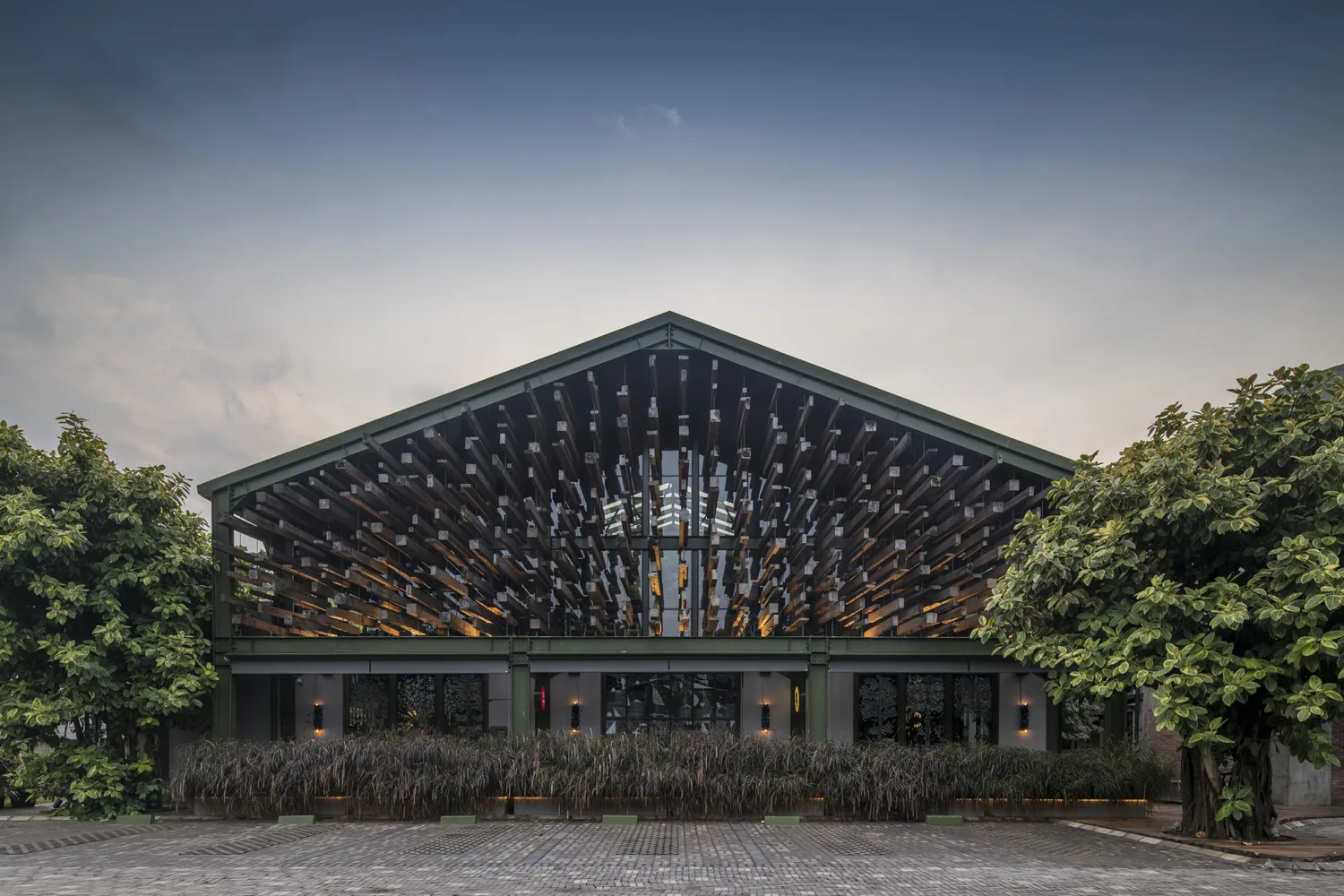 Kayu-Kayu Restaurant / W Office