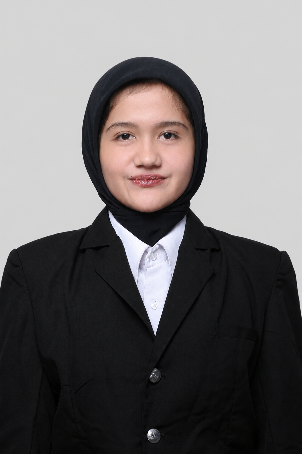 Lulu Amalia Nasution, S.Ds.